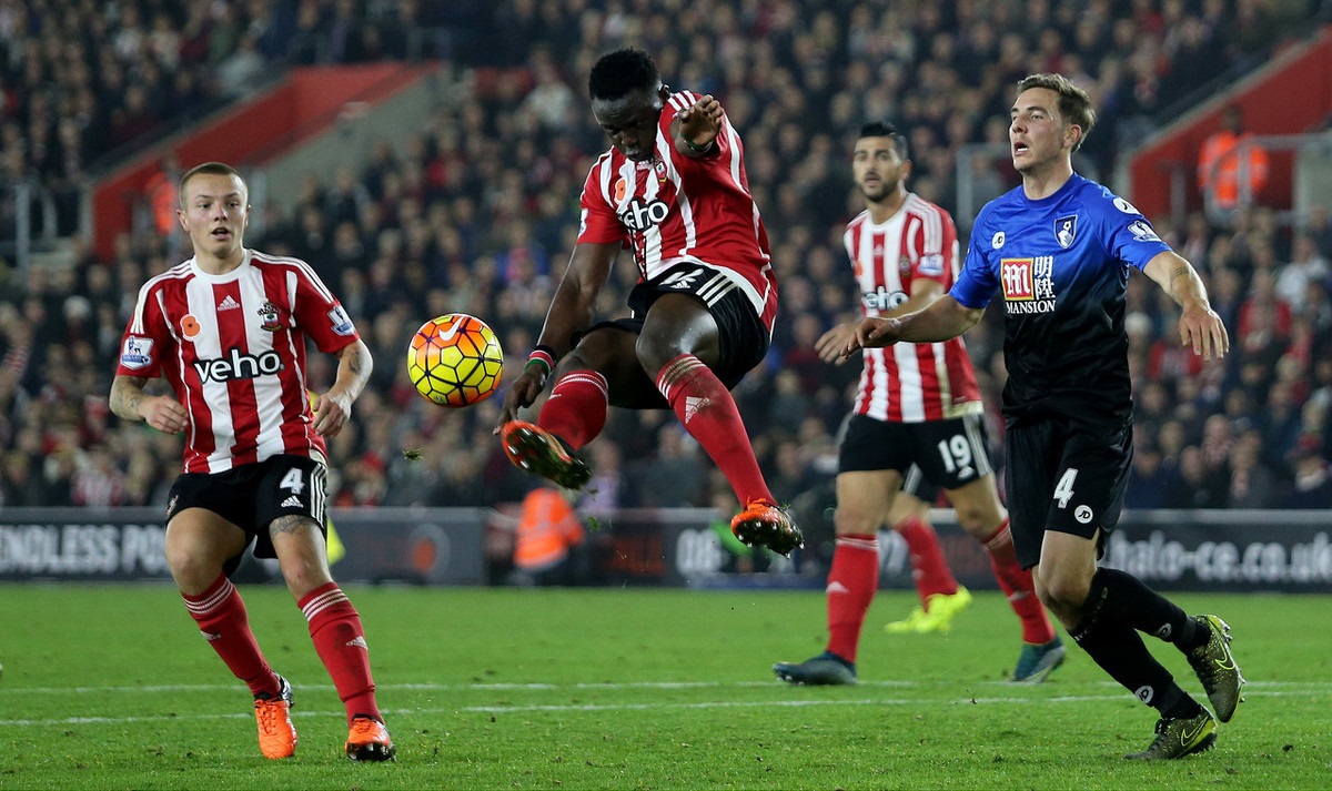 快船队记：伦纳德在今天的比赛中仍将受到出场时间限制