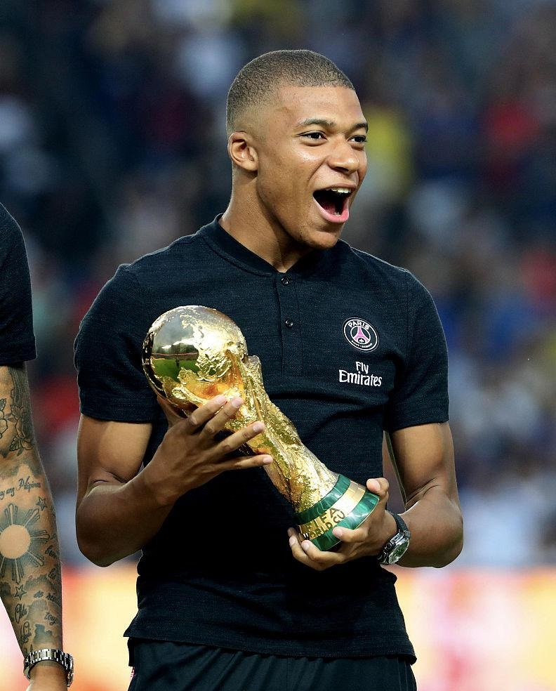 网传邓涵文要去浙江？记者：浙江队吴总说别拿他们来抬价