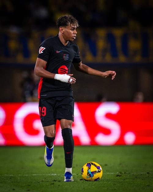 阿什拉夫谈伤病：我恢复得好多了，炎症也已经消退