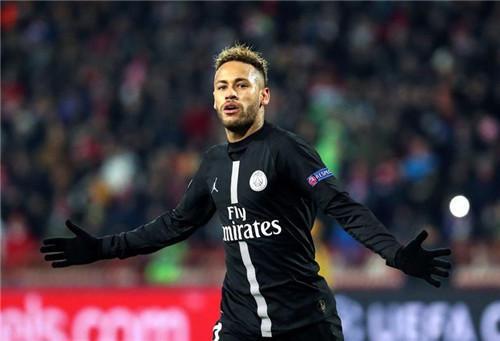 英超战报：亚当斯中圈吊门，勒菲传射，桑德兰3-2伯恩茅斯