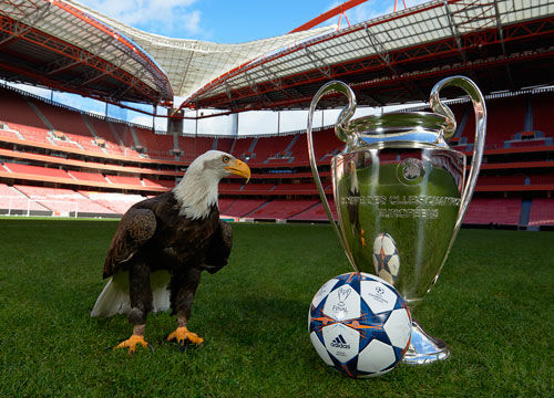 利物浦主力萨拉赫连续三轮替补，怒斥教练斯洛特，暗示可能离队。