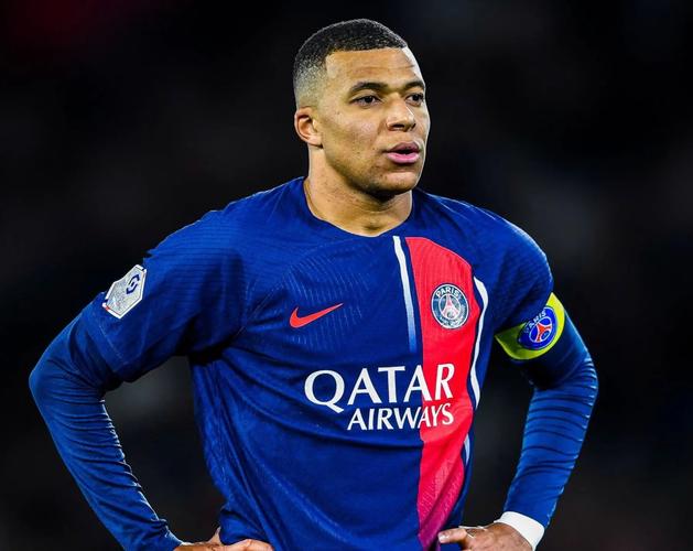 苏媒：苏超盐城赛区选拔活动已开启，水庆霞担任海选考官